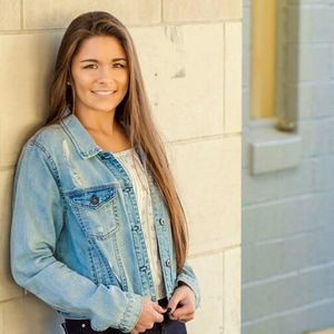 Meet your Posher, Carson